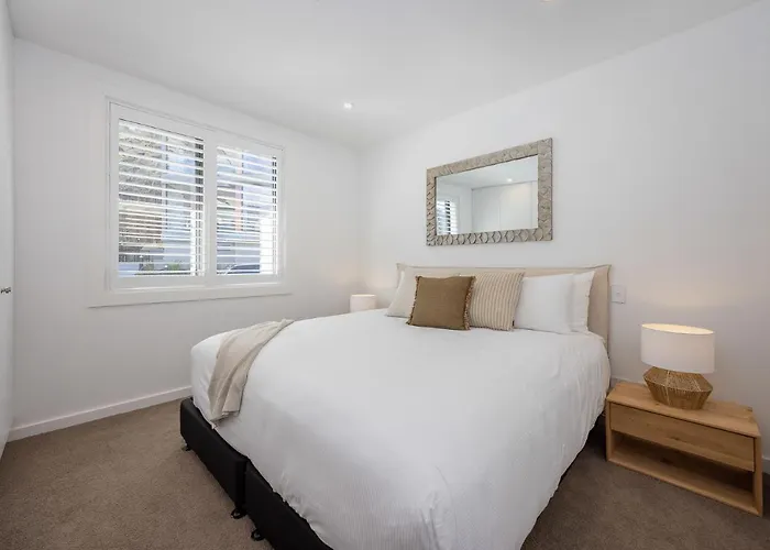 Marina Views - Luxury Wanaka